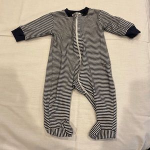 Kissy kissy navy striped zippered pajamas 0-3 months